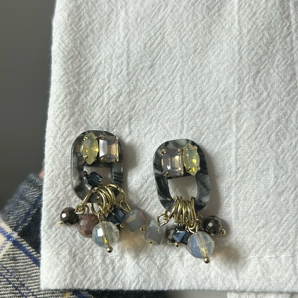 💚 3 for $10 💚 ▪️ NAPIER ▪️ Gorgeous Earrings - Picture 3 of 8